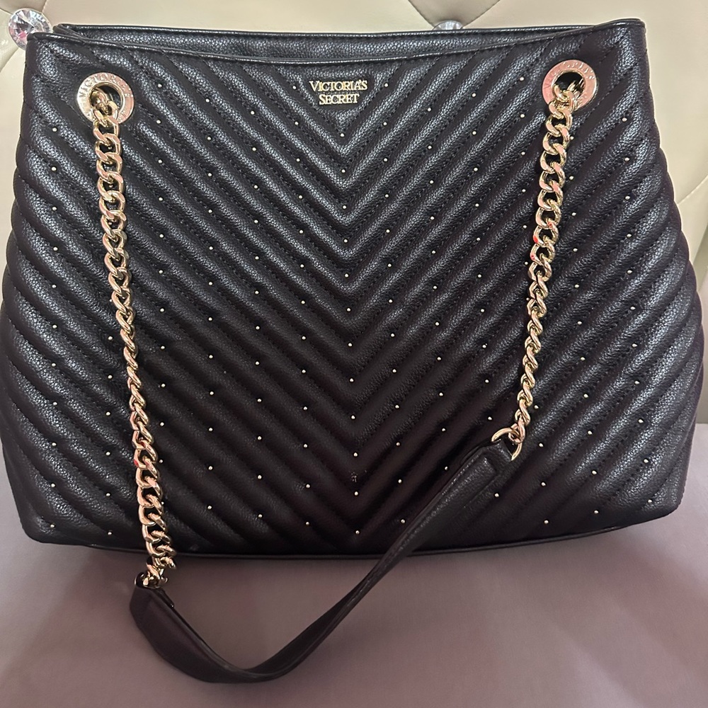 COPY - Victoria’s Secret black bag with gold chain